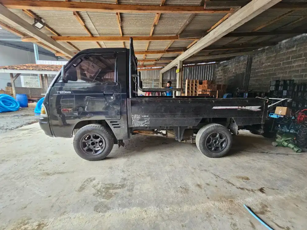 Mitsubishi t120ss pick-up