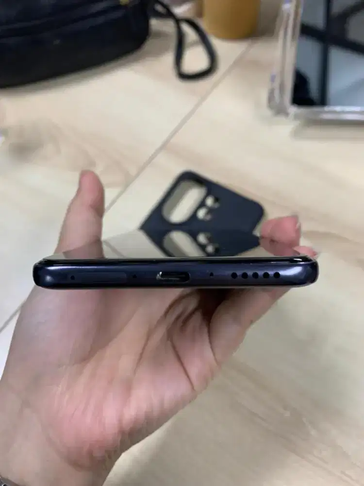 Vivo v60 5G 12/256gb