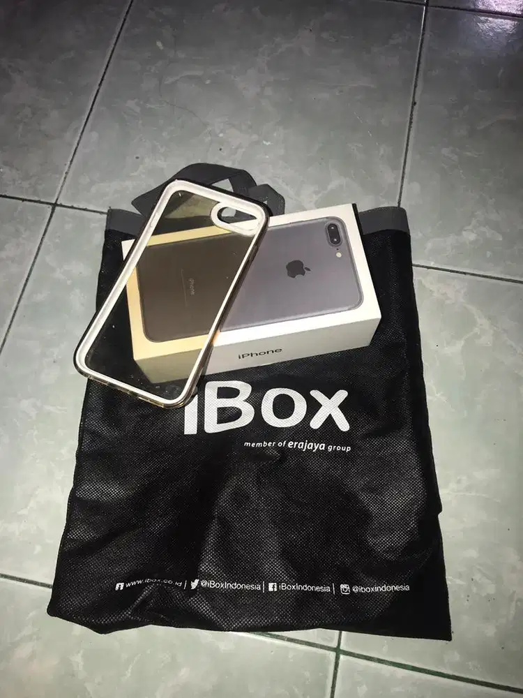 Iphone 7+ ibox 128gb