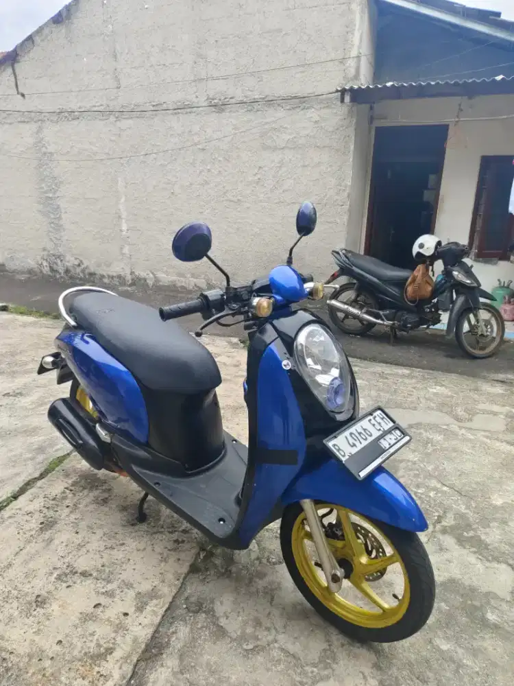 Honda scoopy 2011 lengkap