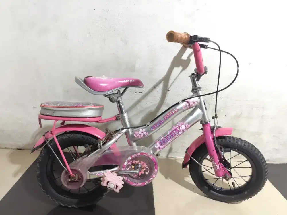Sepeda mini ukuran 12 siap pakai