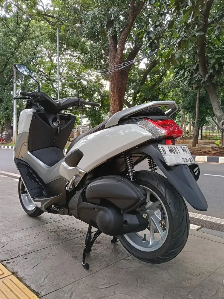 DIJUAL CASH YAMAHA N MAX OLD THN 2017 PAJAK IDUP SIAP PAKAI