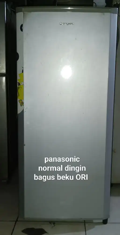 Kulkas panasonic normal dingin bagus ORI