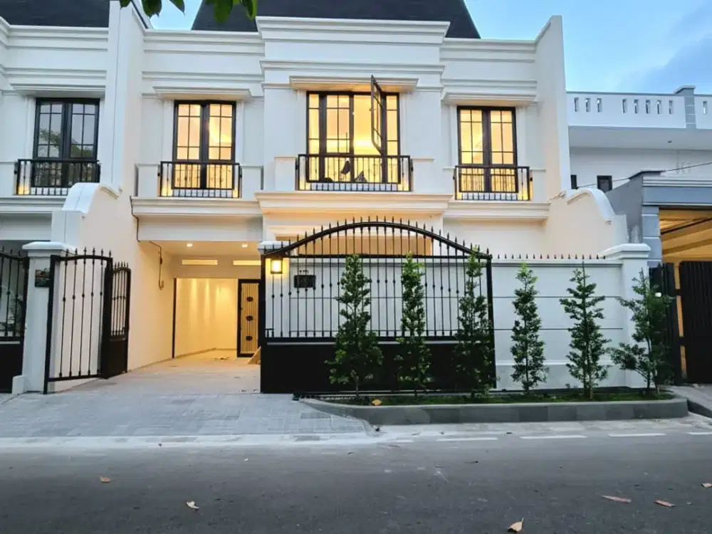 Dijual Rumah Mewah American Classic Dengan Rooftop Di Cempaka Putih Tengah Jakarta Pusat
