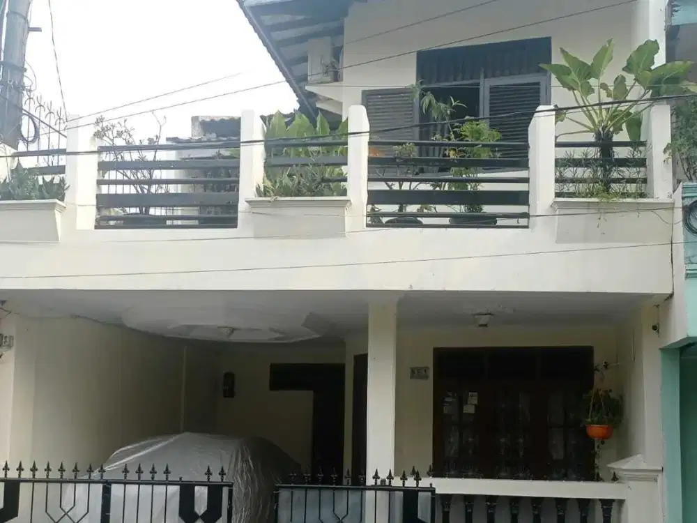 Rumah Bagus Siap Huni cocok untuk Usaha di Kreo Larangan Tangerang