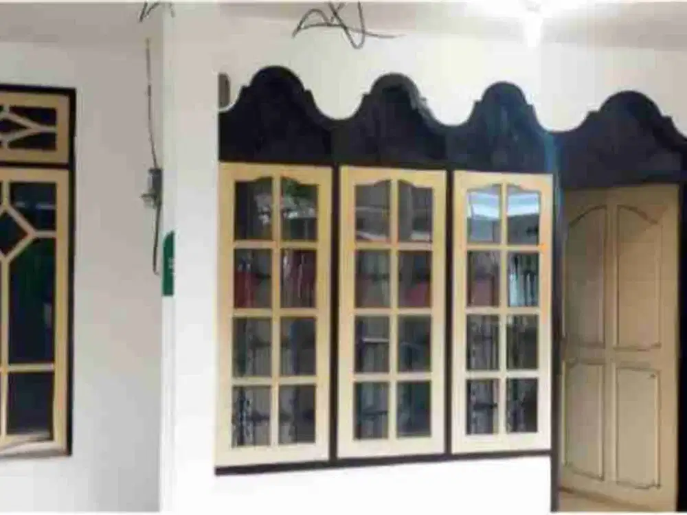 Jual atau Disewakan Rumah Second Terawat di Kutisari Indah, Surabaya