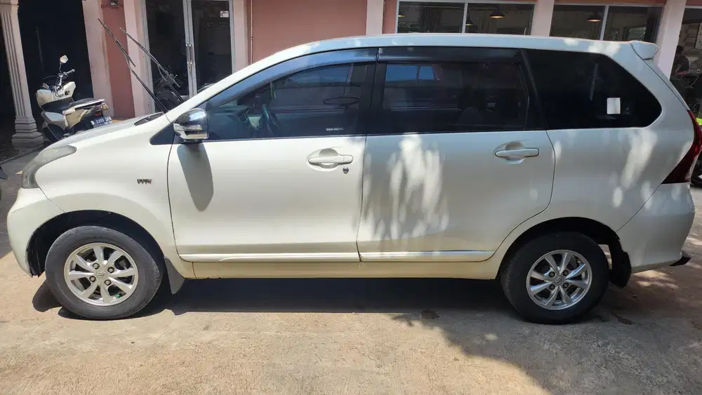 Toyota Avanza 2013 Bensin