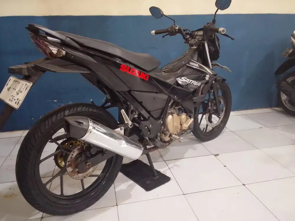 Satria fu injeksi 150cc 2016 ss lengkap