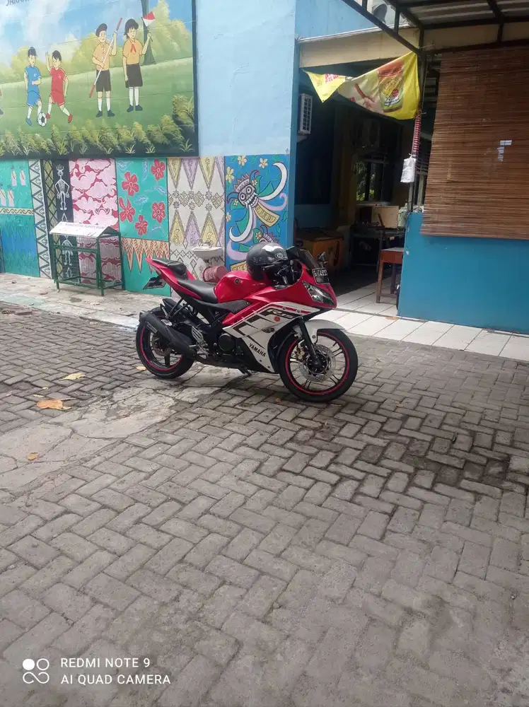 Yamaha YZF R15 Merah