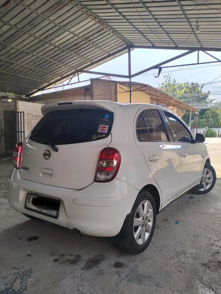 Nissan March 1.2 XS AT 2011 Bensin