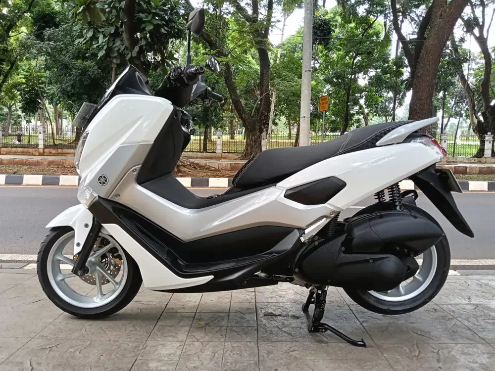 DIJUAL CASH YAMAHA N MAX OLD THN 2017 PAJAK IDUP SIAP PAKAI