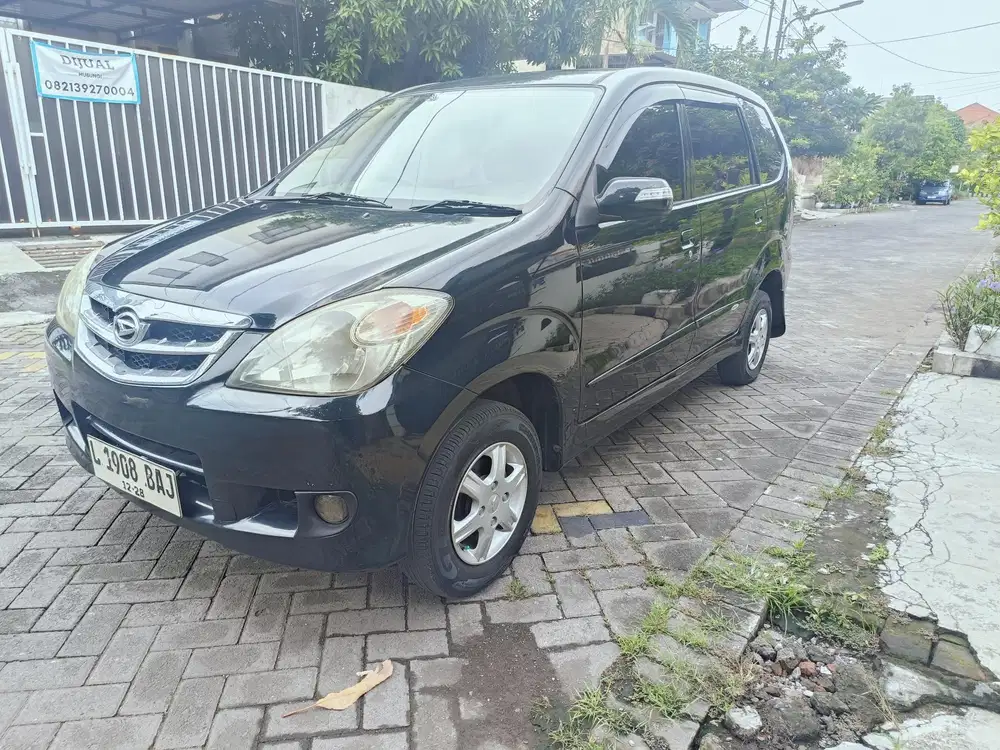 Daihatsu Xenia 2009 Bensin M/T