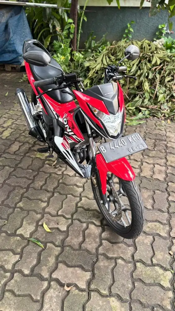 Honda Sonic 150R