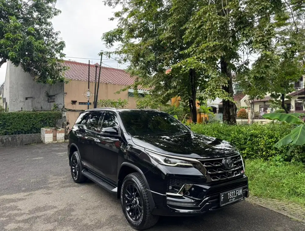Toyota Fortuner Gr 2.8 Diesel At 2022