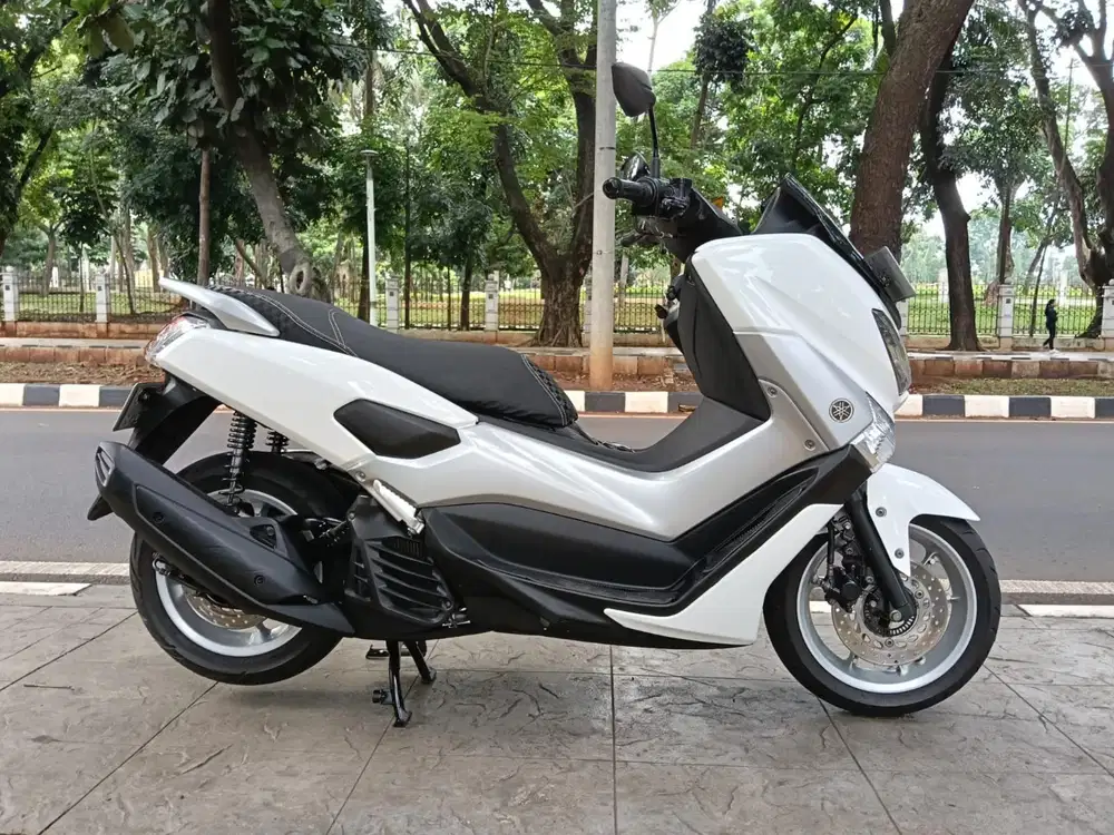 DIJUAL CASH YAMAHA N MAX OLD THN 2017 PAJAK IDUP SIAP PAKAI