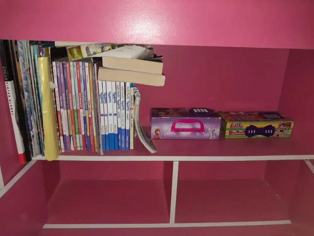 Di jual Meja belajar