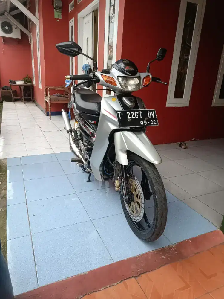 Ynaha fizr rr full clutch