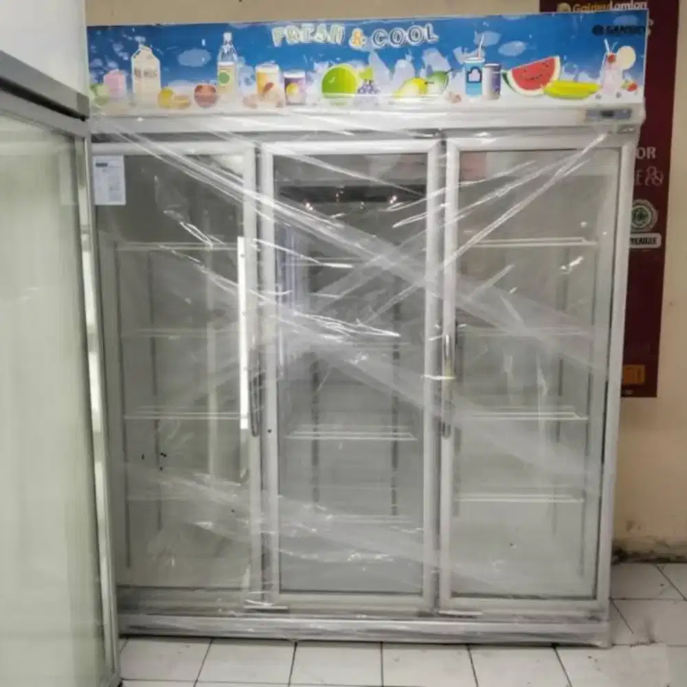 SHOWCASE 3/2 PINTU MEREK SANSIO/SANDEN/GEA