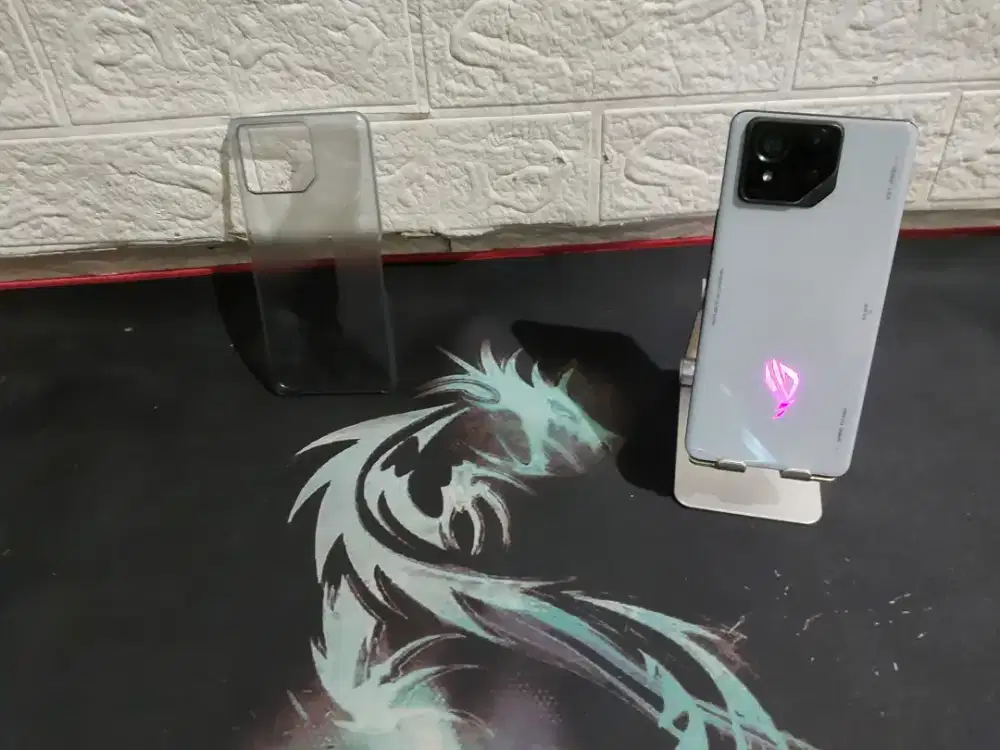 ASUS ROG PHONE 8 12/256GB STORM GREY UNIT HP ONLY MINUS BACKDOOR RETAK