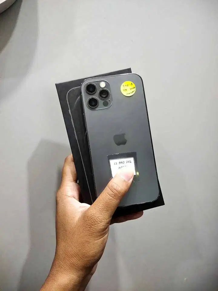 iPhone 12 Pro 256 all opp Minus