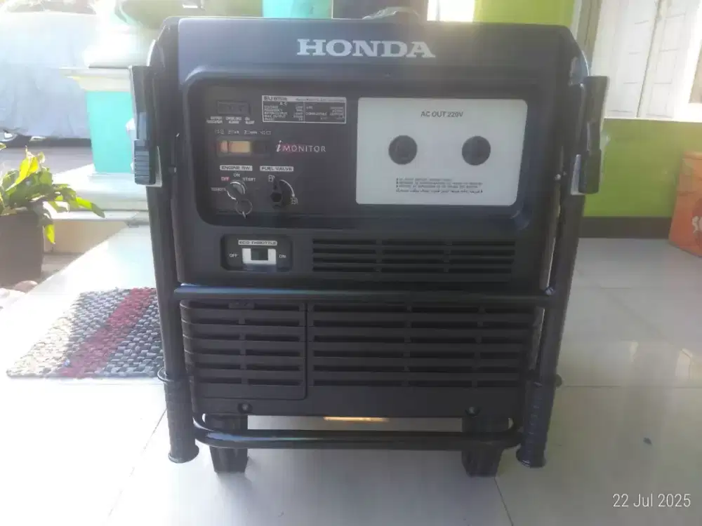 Genset Honda EU65is 5200 Watt Normal Bisa COD