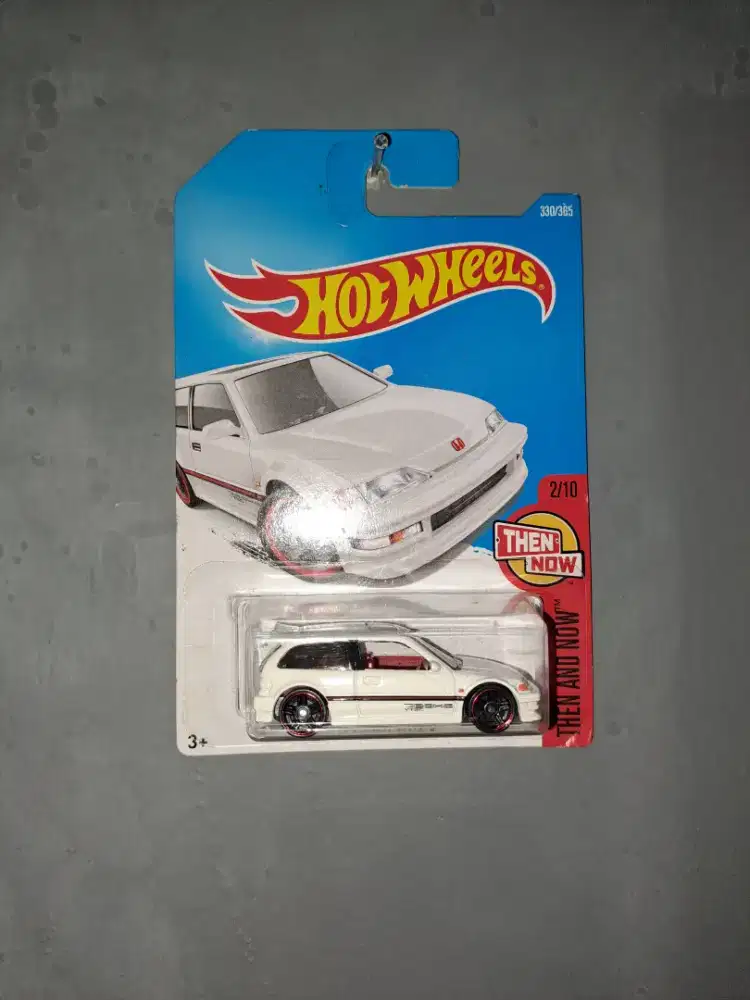 HOTWHEELS Civic ef putih