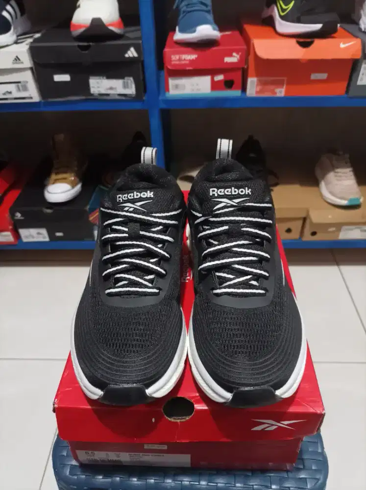 ELSAN SNEAKERS TERPERCAYA