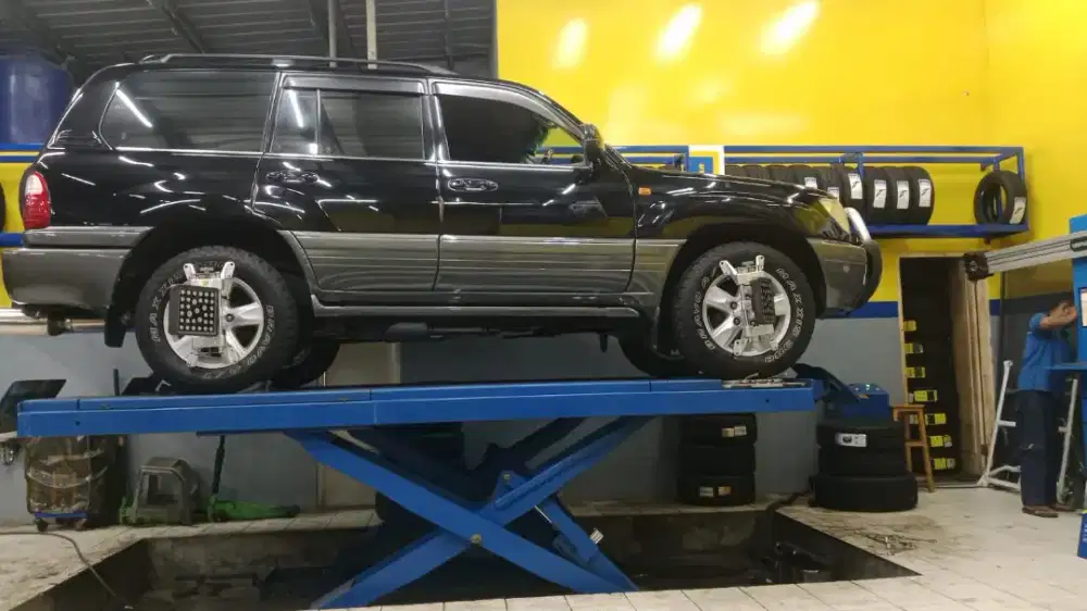 DIJUAL Velg Land Cruiser R.18 ORIGINAL