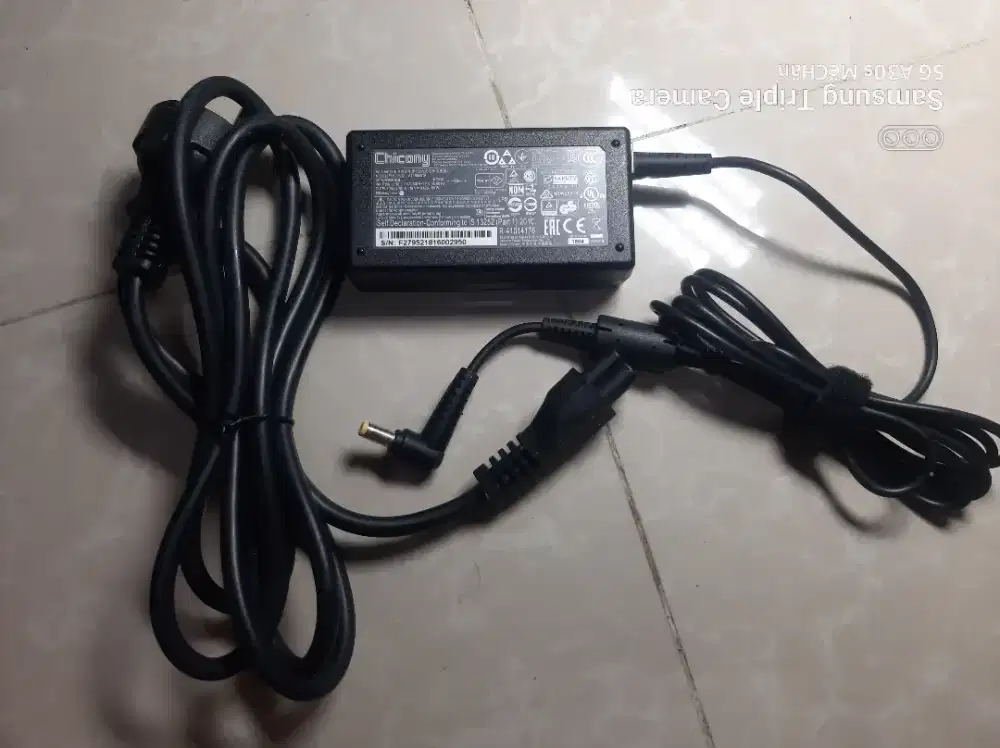 Adaptor Chicony A11-065N1A