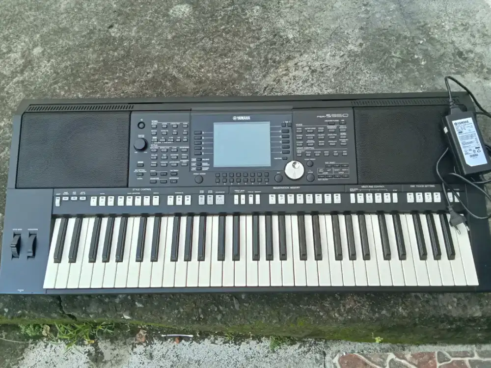 Keyboard piano organ Yamaha psr s950