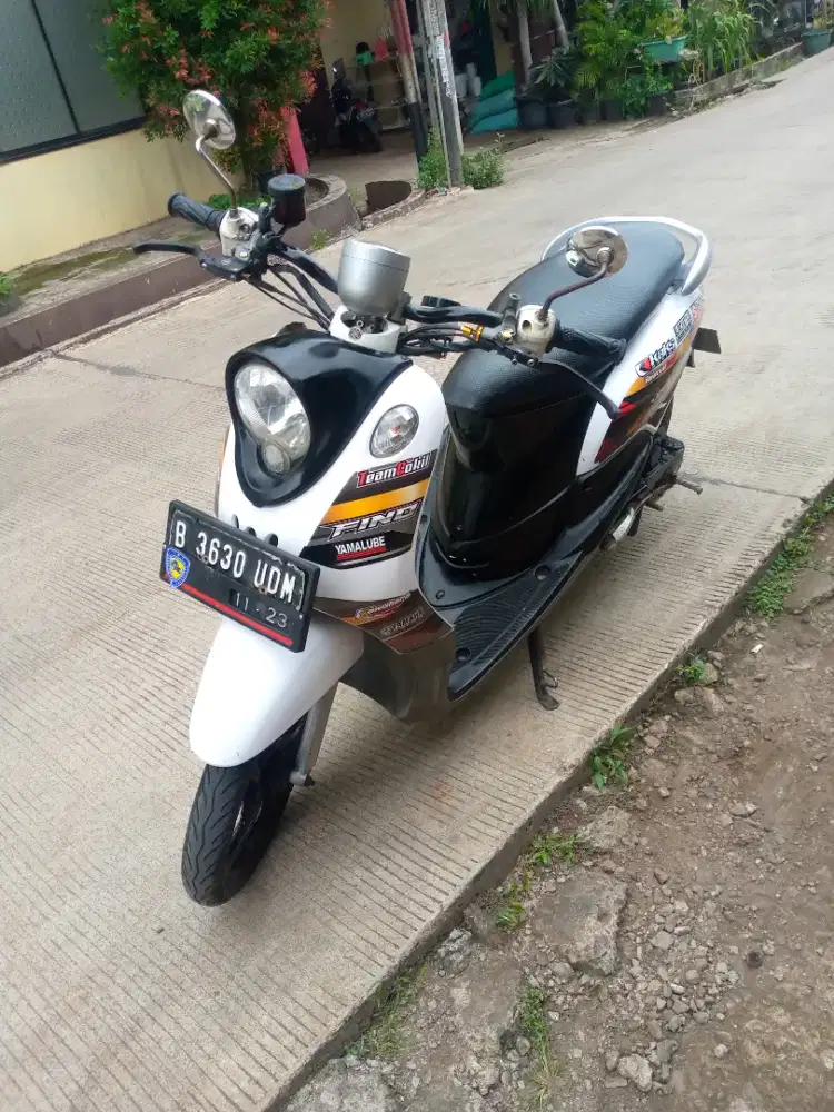 Yamaha fino karbu surat lengkap tahun 2013 mesin bagus