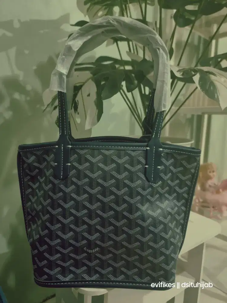 Di jual tas wanita masih baru