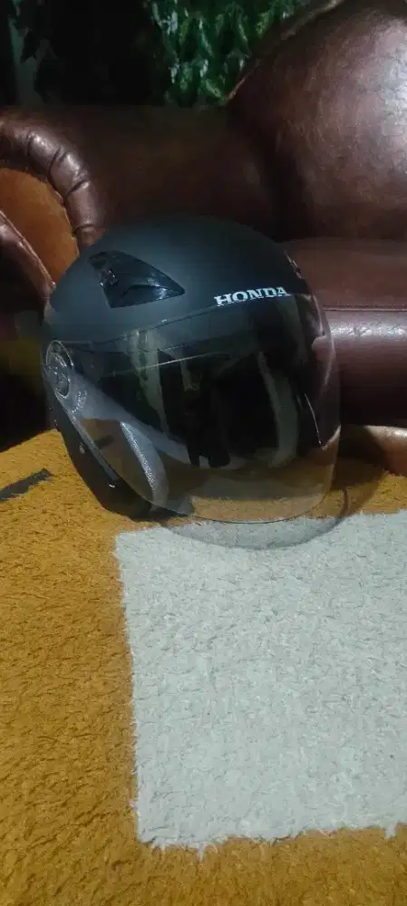 Helm Scoopy New