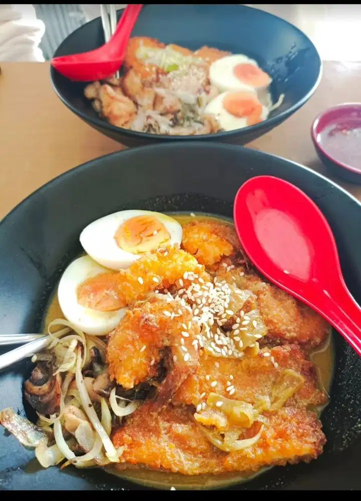 Supervisor kedai ramen