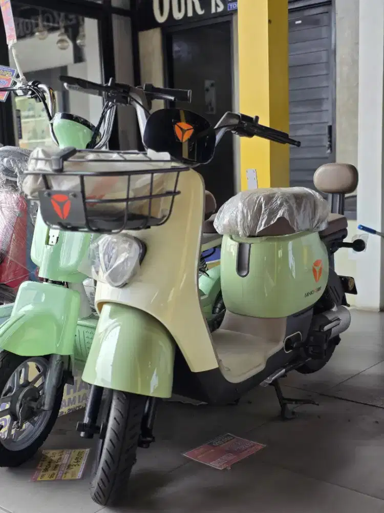 SEPEDA LISTRIK YADEA MINIO