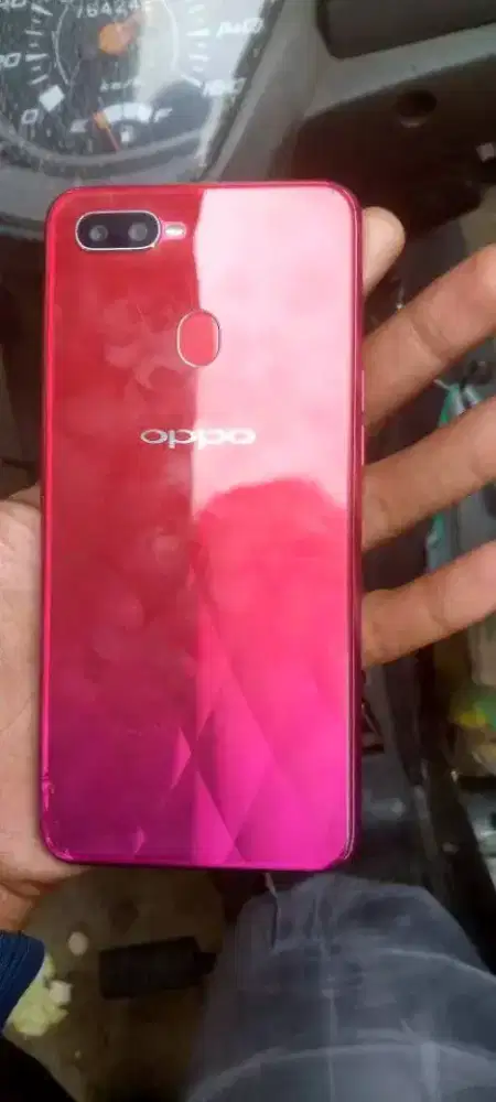Oppo f9 pro baca deskripsi