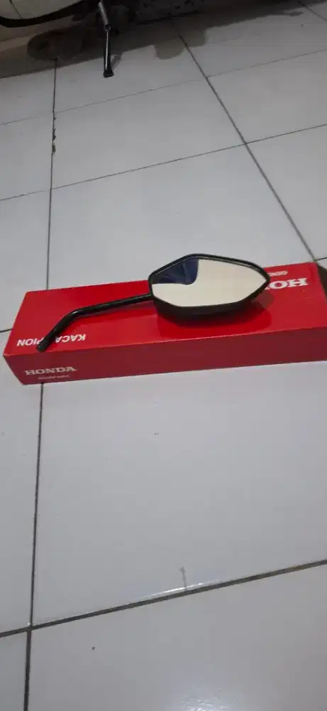 Spion kanan CB 150 verza