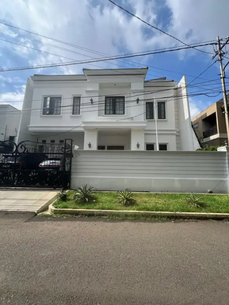 Rumah 2 Lantai di Pulomas, Jakarta Timur