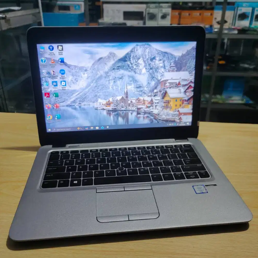 Laptop HP Elitebook Intel Core i7 Spek mantep RAM 8GB SSD 256GB