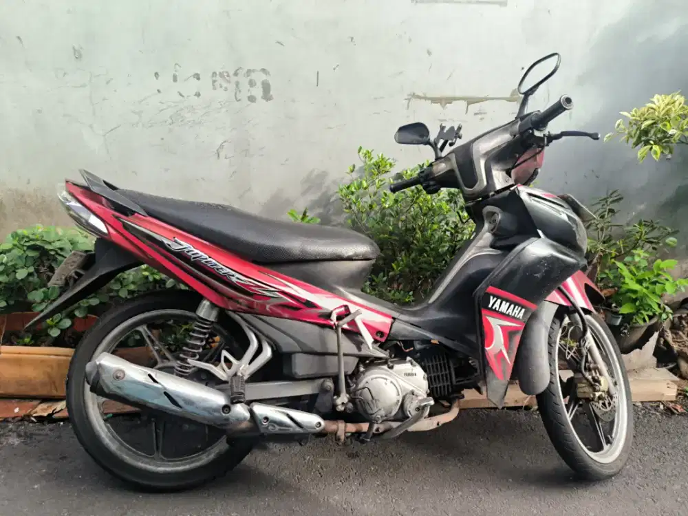 Jual Jupiter Z1/ Robot thn 2011 surat2 lengkap