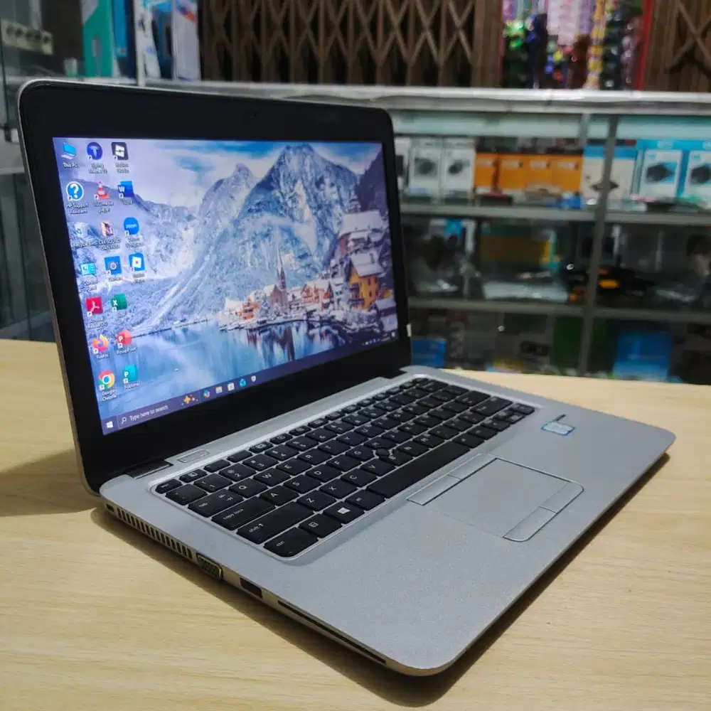 Laptop HP Elitebook Intel Core i7 Spek mantep RAM 8GB SSD 256GB