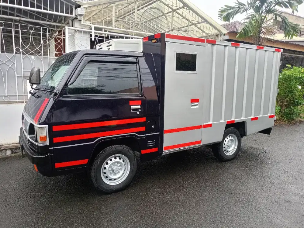 Mitsubishi Colt L300 canter box L 300 box  l300 box