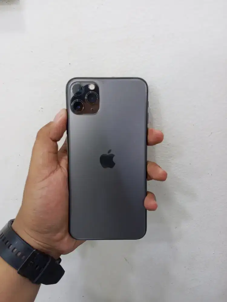 iphone 11 pro max 64 ibox