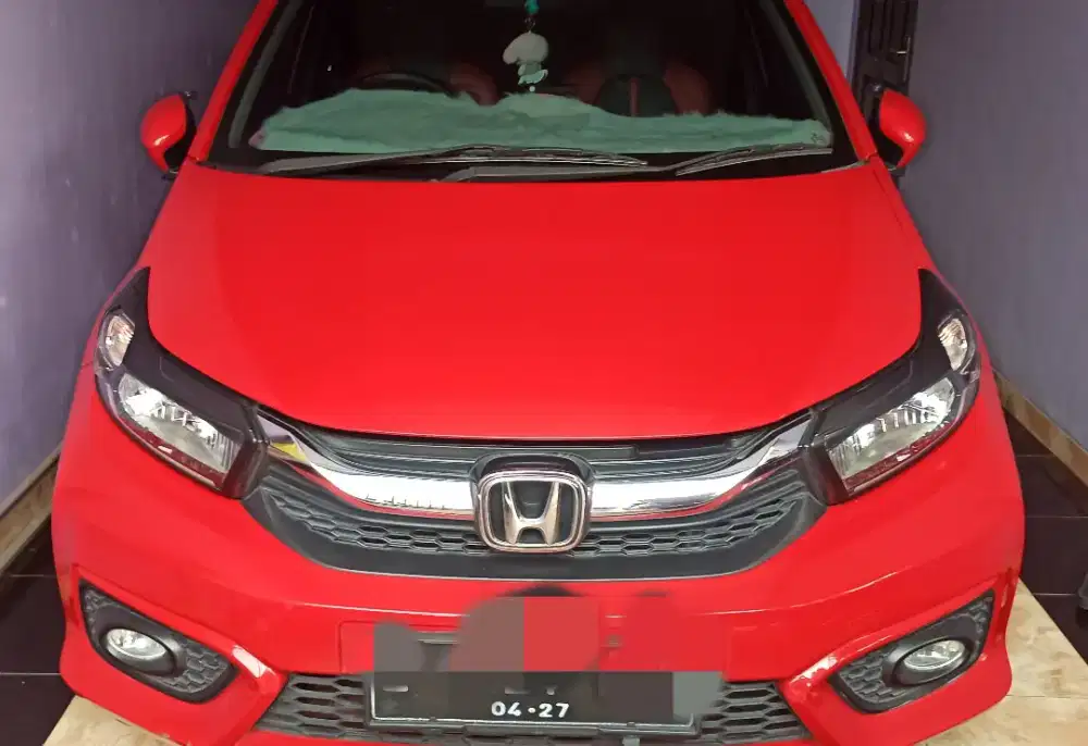 Honda Brio satya 1,2 E  CVT