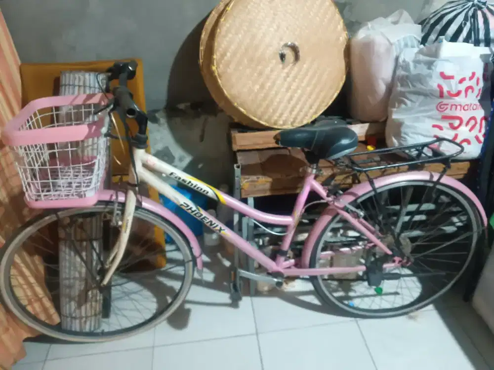 Sepeda Phoenix dijual apa adanya