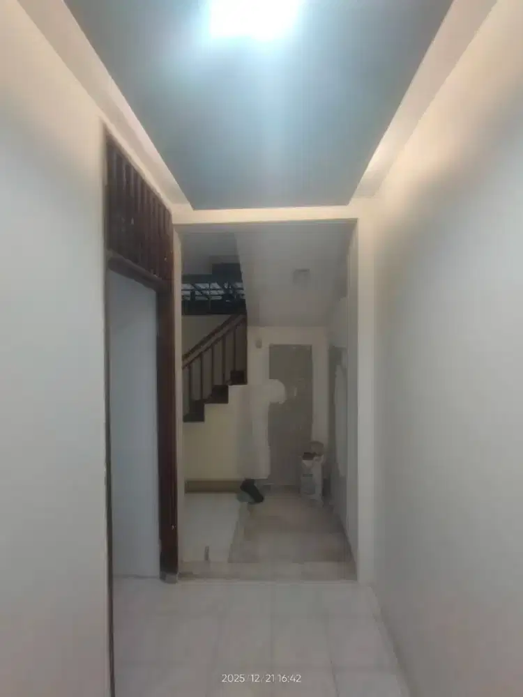 Ffuniture ddekorasi kantor parttisi ggypsum dan pvcc murah dongggg