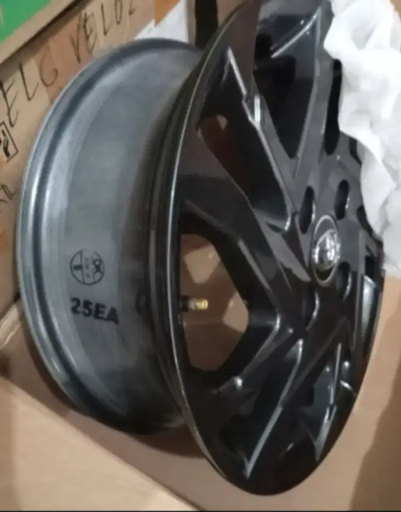 Satu velg veloz gr r 15 original baru