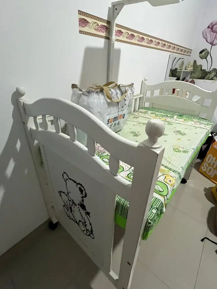 Box bayi little equi