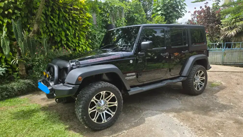 DIJUAL JEEP WRANGLER SPORT 2013
