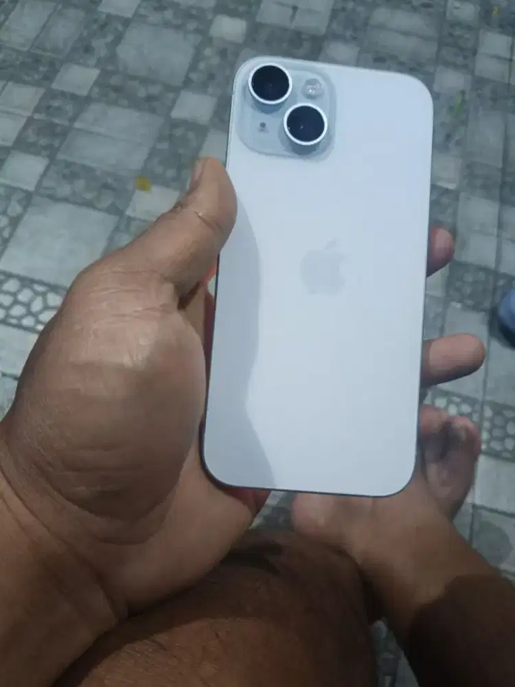 Iphone 15 256Gb id/a Resmi Digimap resmi lngkp ori lecet dikit bs TT